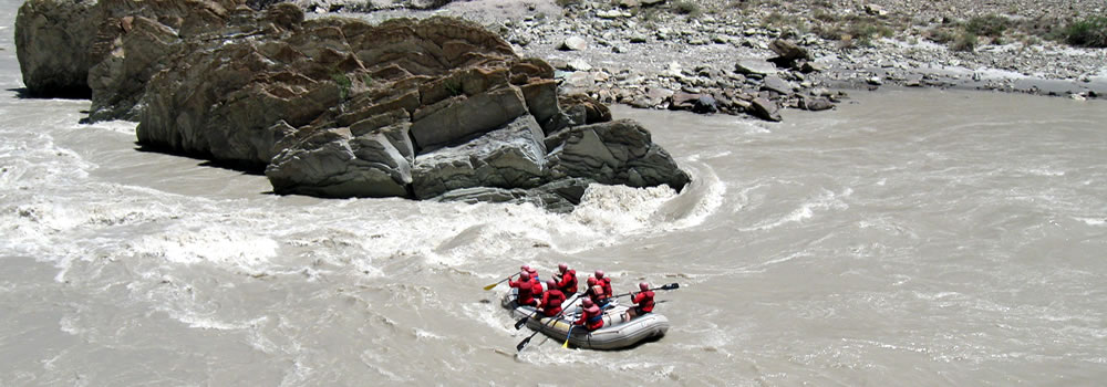 Rafting in Zanskar